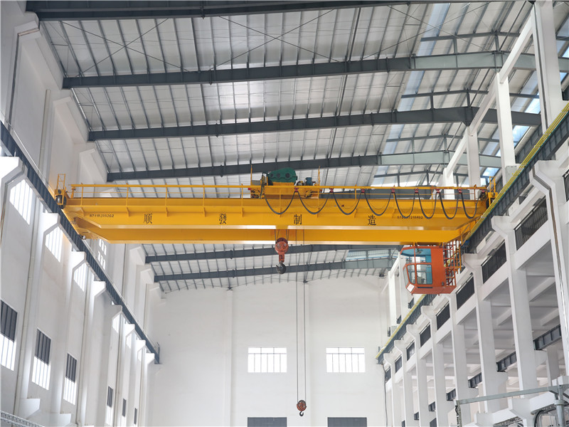 QD型通用桥式起重机-3.jpg QD型通用桥式起重机